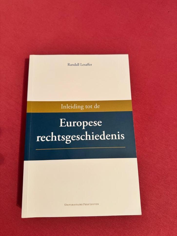 boeken 5 jaar rechtenopleiding universiteit Hasselt, Boeken, Studieboeken en Cursussen, Gelezen, Hoger Onderwijs, Ophalen of Verzenden