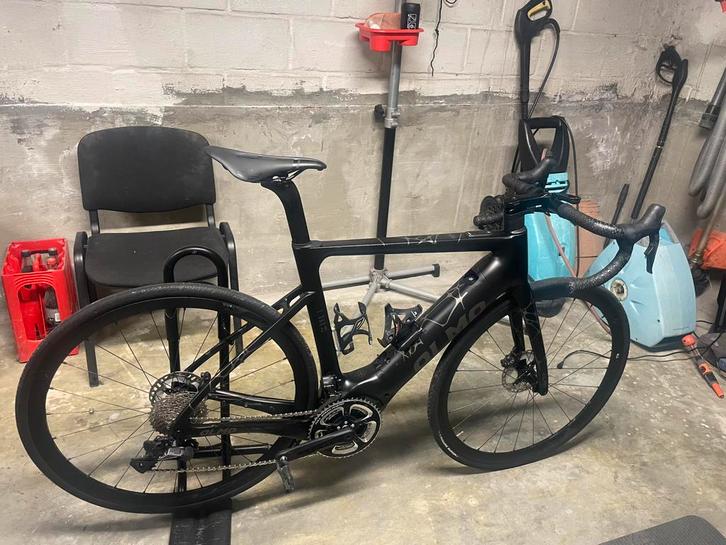 Olmo Bro 2.0 maat 53 (167-183) zwart mat 1 jaar oud, Fietsen en Brommers, Fietsen | Heren | Sportfietsen en Toerfietsen, Zo goed als nieuw