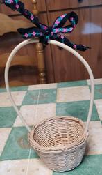 eiermandje hoogte 23cm mooi decoratief voor de paaseitjes, Ophalen of Verzenden