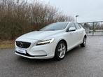 Volvo V40 2.0 T2 Inscription - Garantie*Leder*LED*Ohb, Auto's, Volvo, 90 kW, 4 cilinders, 1969 cc, Wit