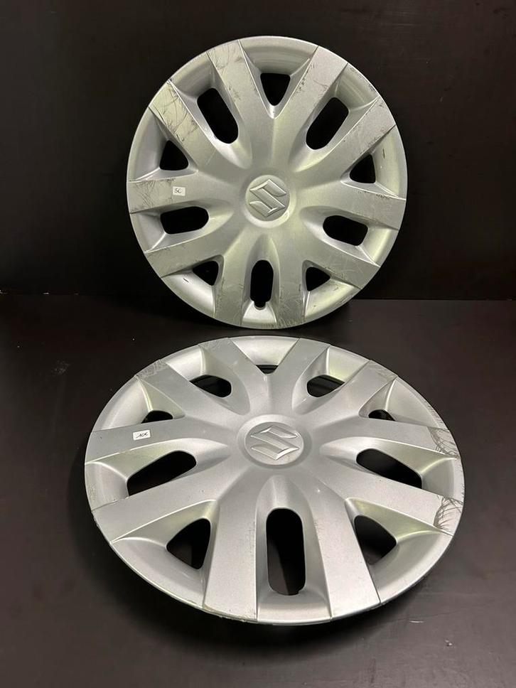 2,enjoliveurs Suzuki Swift 15", Autos : Divers, Enjoliveurs, Utilisé, Enlèvement ou Envoi