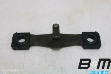 Slotplaat achterklep VW Golf 7 5G0827517D beschikbaar voor biedingen