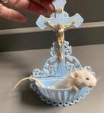 Heilige muis in wijwaterbakje - taxidermie, Ophalen of Verzenden