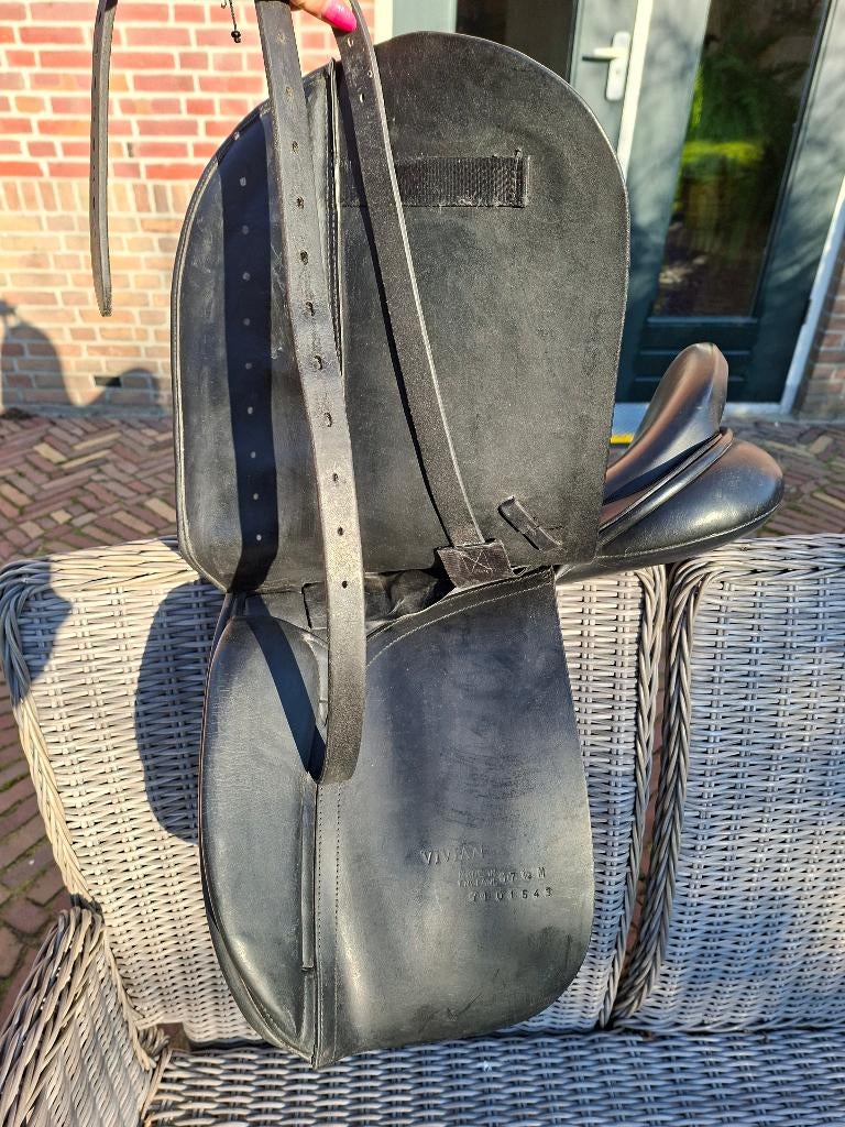 Ideal dressuurzadel, Animaux & Accessoires, Chevaux & Poneys | Selles, Utilisé, Dressage, Enlèvement ou Envoi