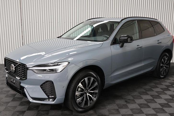 Volvo XC 60 B4 Benzine Mild-Hybrid Geartronic Plus Dark Pan, Auto's, Volvo, XC60, 360° camera, ABS, Adaptieve lichten, Adaptive Cruise Control