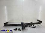 Trekhaak Volvo S60 I ('00-'09) 30682089, Gebruikt, Ophalen of Verzenden, Volvo, Volvo