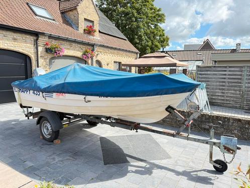 Console boot pleziervaart/vissen, Watersport en Boten, Vis- en Consoleboten, Gebruikt, Tot 10 pk, 3 tot 6 meter, Benzine, Buitenboordmotor