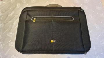 Laptop tas case 17" - Case Logic beschikbaar voor biedingen