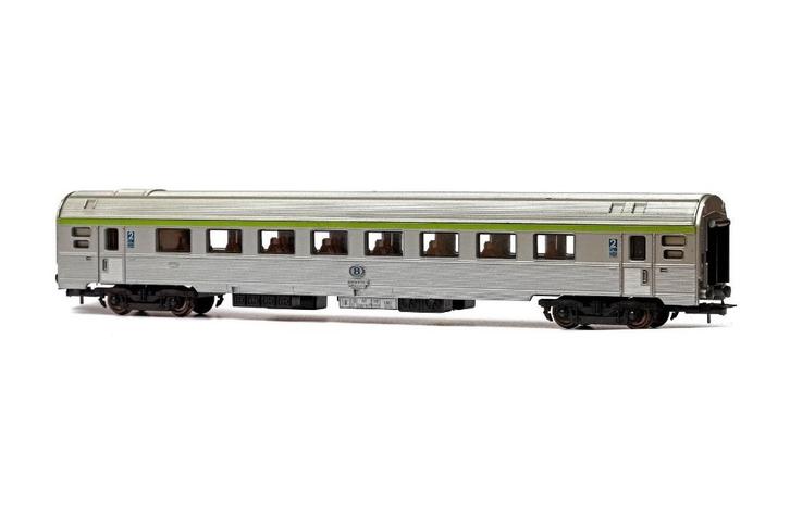 02 LIMA 301033, Hobby en Vrije tijd, Modeltreinen | H0, Zo goed als nieuw, Wagon, Gelijkstroom, Lima, Verzenden