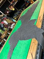 Grijze kleur rest leer lap 1,5 mm dik soepel A-402, Hobby en Vrije tijd, Stoffen en Lappen, Ophalen of Verzenden