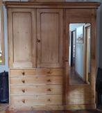 Oude hoge Grenen kast met spiegeldeur, Antiek en Kunst, Ophalen