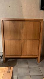 Voleiken livingkast, Enlèvement, Comme neuf