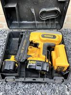 Dewalt nagelschieter, Ophalen, Gebruikt
