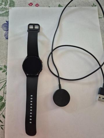 Samsung Galaxy smartwatch 4 40mm beschikbaar voor biedingen