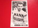wielerkaart 1968 team mann daniel van ryckeghem signe, Sports & Fitness, Cyclisme, Comme neuf, Envoi