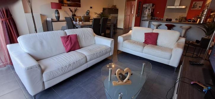 Salon en cuir blanc, Maison & Meubles, Canapés | Salons, Utilisé, Banc droit, Autres dimensions, 150 à 200 cm, 75 à 100 cm, Cuir