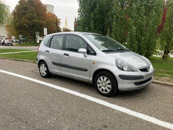 Honda Jazz 1.3 - Airco + Keuring - Garantie - 1ste eigenaar beschikbaar voor biedingen