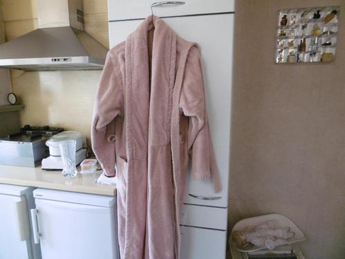 mooie rose peignoir merk "helena rubinstein" M, Kleding | Dames, Pyjama's, Zo goed als nieuw, Maat 38/40 (M), Ophalen of Verzenden