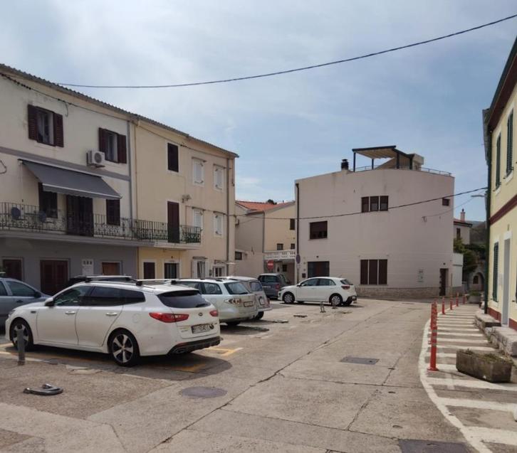 Vakantie in Punat — eiland Krk, Kroatië, Vakantie, Vakantiehuizen | Kroatië, Appartement, Dorp, Aan zee, 2 slaapkamers, Eigenaar