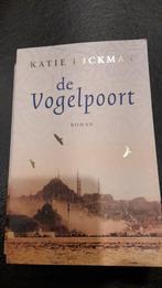 K. Hickman - De Vogelpoort, Ophalen of Verzenden, Zo goed als nieuw, K. Hickman