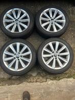 VW Golf  17 inch Velgen met winterbanden, Auto-onderdelen, Banden en Velgen, Gebruikt, Banden en Velgen, 17 inch, Personenwagen