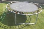 Trampoline, Enlèvement, Utilisé