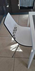 Chaises caligaris, Ophalen, Zo goed als nieuw, Eén