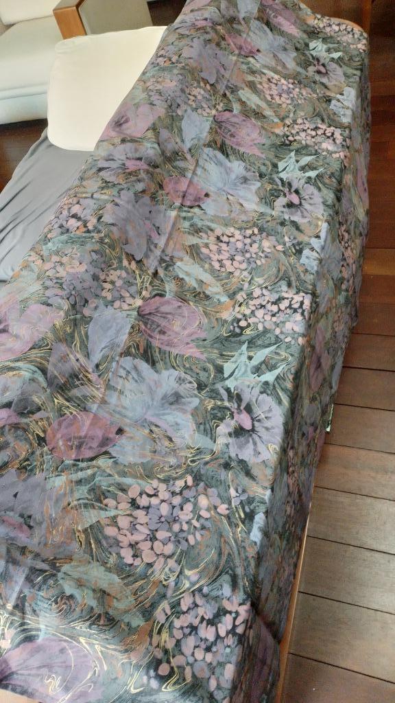 2verduisterende gordijnen overgordijnen 140x200 hoog haakjes, Huis en Inrichting, Stoffering | Gordijnen en Lamellen, Zo goed als nieuw