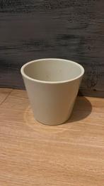 Bloempot beige, Ophalen, Zo goed als nieuw