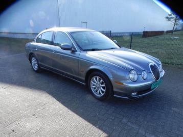 Jaguar S Type 2.5 V 6 Executive Automaat  zeer mooie auto Ja beschikbaar voor biedingen