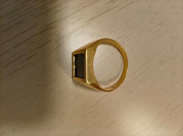 Goud 18 k ring beschikbaar voor biedingen