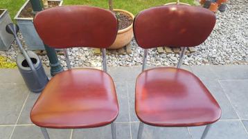2 très belles chaises vintage beschikbaar voor biedingen