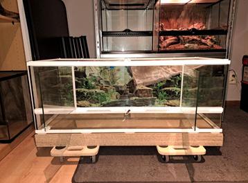 Terratlantis Terrarium Wit 119x45x45 beschikbaar voor biedingen
