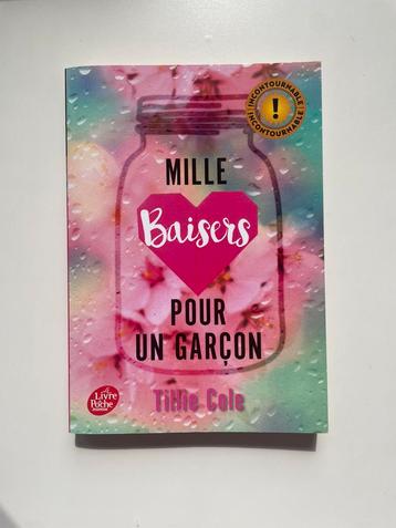 Livre: Mille baisers pour un garçon de Tillie Cole beschikbaar voor biedingen