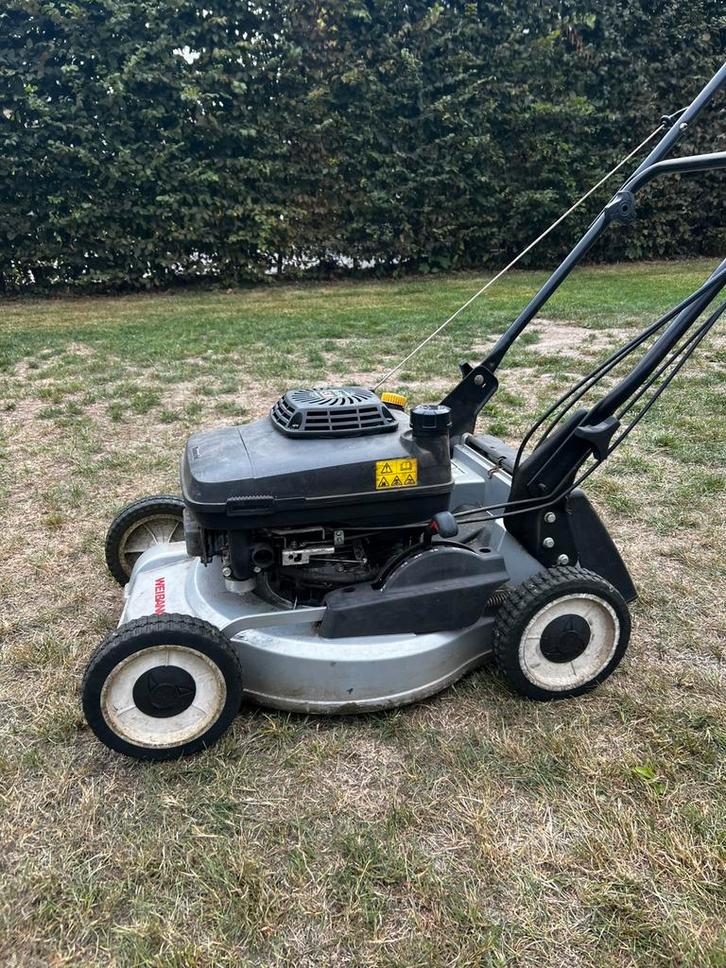 Zelftrekkende Weibang grasmaaier 48 cm – Kawasaki motor, Tuin en Terras, Grasmaaiers, Zo goed als nieuw, Mulchfunctie, Ophalen