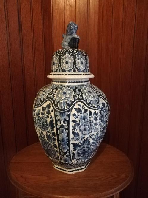 vaas Oud- Delft met leeuwenkop, Antiek en Kunst, Antiek | Vazen, Ophalen