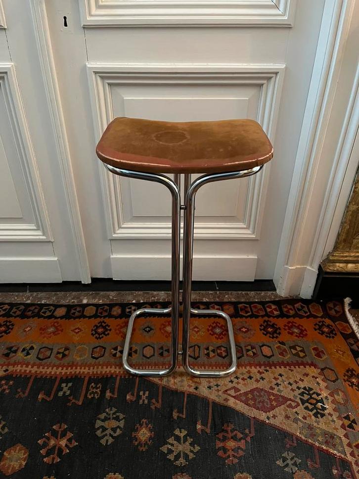 ORIGINEEL VINTAGE HOGE KRUK BARKRUK CHROOM MOOIE VORM 70, Huis en Inrichting, Barkrukken, Gebruikt, 60 tot 90 cm, Metaal, 1 kruk