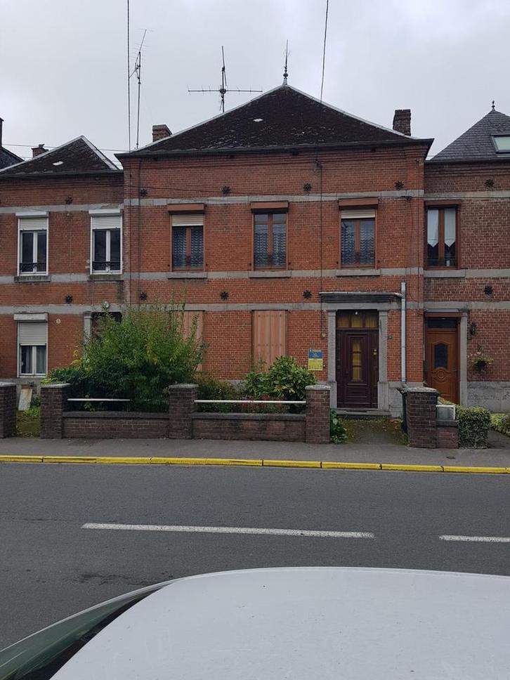 Maison de centre ville trelon 59132 France proche frontière, Immo, Op zoek naar een huis