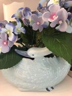 Grand vase cygne ancien bleu porcelaine zoomorphe, Maison & Meubles, Comme neuf, Bleu, Moins de 50 cm, Poterie ou Porcelaine