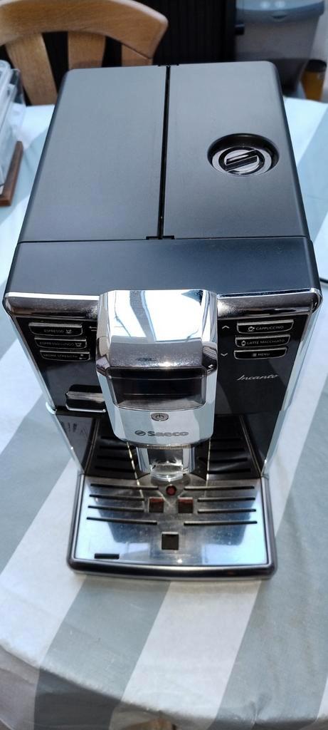 SAECO INCANTO HD8916/01 PHILIPS, Electroménager, Cafetières, Enlèvement