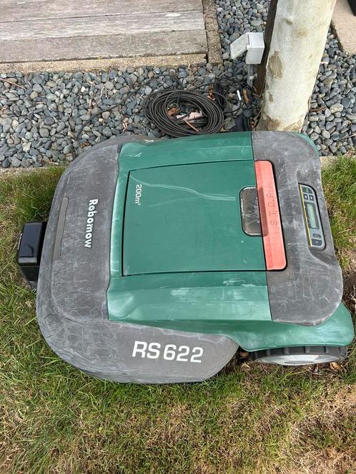 Robomow RS622, Tuin en Terras, Robotmaaiers, Gebruikt, 20 tot 25 cm, Met regensensor, Ophalen