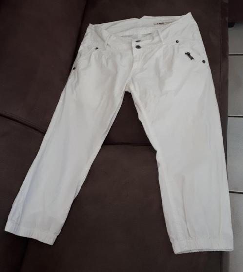 Garcia - Pantalon à cheville - blanc - jean taille 28, Vêtements | Femmes, Culottes & Pantalons, Comme neuf, Taille 36 (S), Blanc