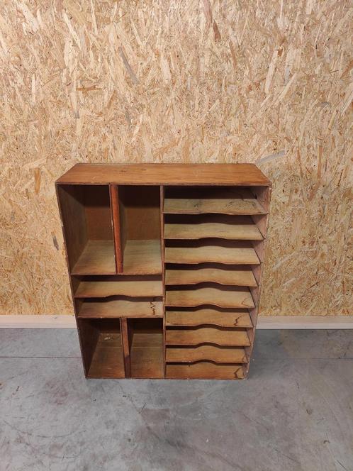 Houten postkast / dossierkast met open vakken en brievenlade, Huis en Inrichting, Kasten | Overige, Gebruikt, Ophalen