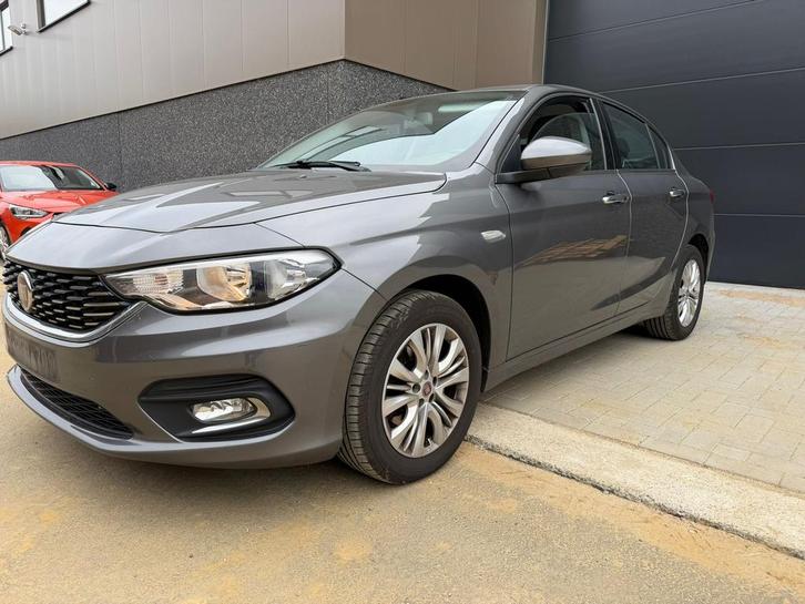 Fiat Tipo - 1.3 diesel - 167.000 km, Auto's, Fiat, Bedrijf, Tipo, ABS, Airbags, Airconditioning, Parkeercamera, Parkeersensor