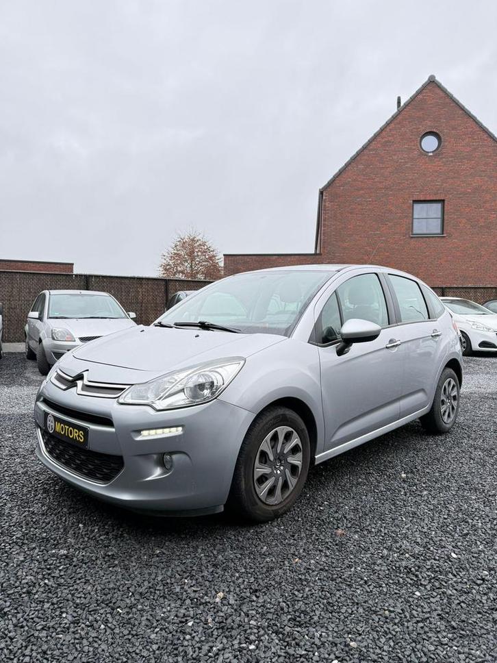 Citroën C3. Nouvelle courroie de distribution à essence, Autos, Citroën, Particulier, C3, Airbags, Air conditionné, Alarme, Bluetooth