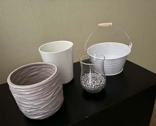 4 mooie bloempotten in perfecte nieuwstaat - 7 €/lot, Antiek en Kunst, Curiosa en Brocante, Ophalen of Verzenden