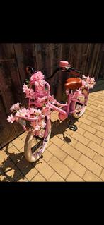 Roze fiets DIVA voor 4-6 jaar, Fietsen en Brommers, Ophalen