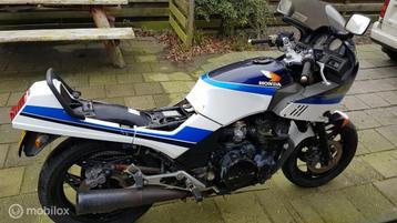 Honda CBX750F en F2 1984/1994  onderdelen RC17 (CB700SC NH) beschikbaar voor biedingen
