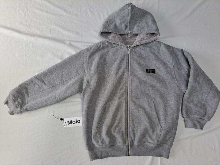 Molo lichtgrijze dikke gilet met kap maat 164, Kinderen en Baby's, Kinderkleding | Maat 164, Zo goed als nieuw, Jongen, Trui of Vest