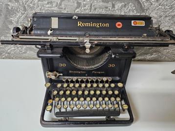 Antiek Remington typmachine in werkende staat beschikbaar voor biedingen